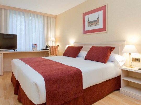 SENATOR CASTELLANA HOTEL